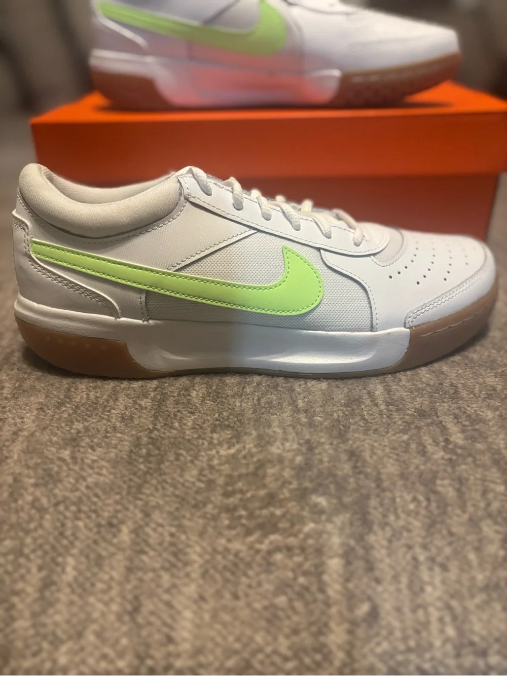 Nike womens W Nike Zoom Court Lite 3 RUNNING SHOES Women’s 8.5 NWB